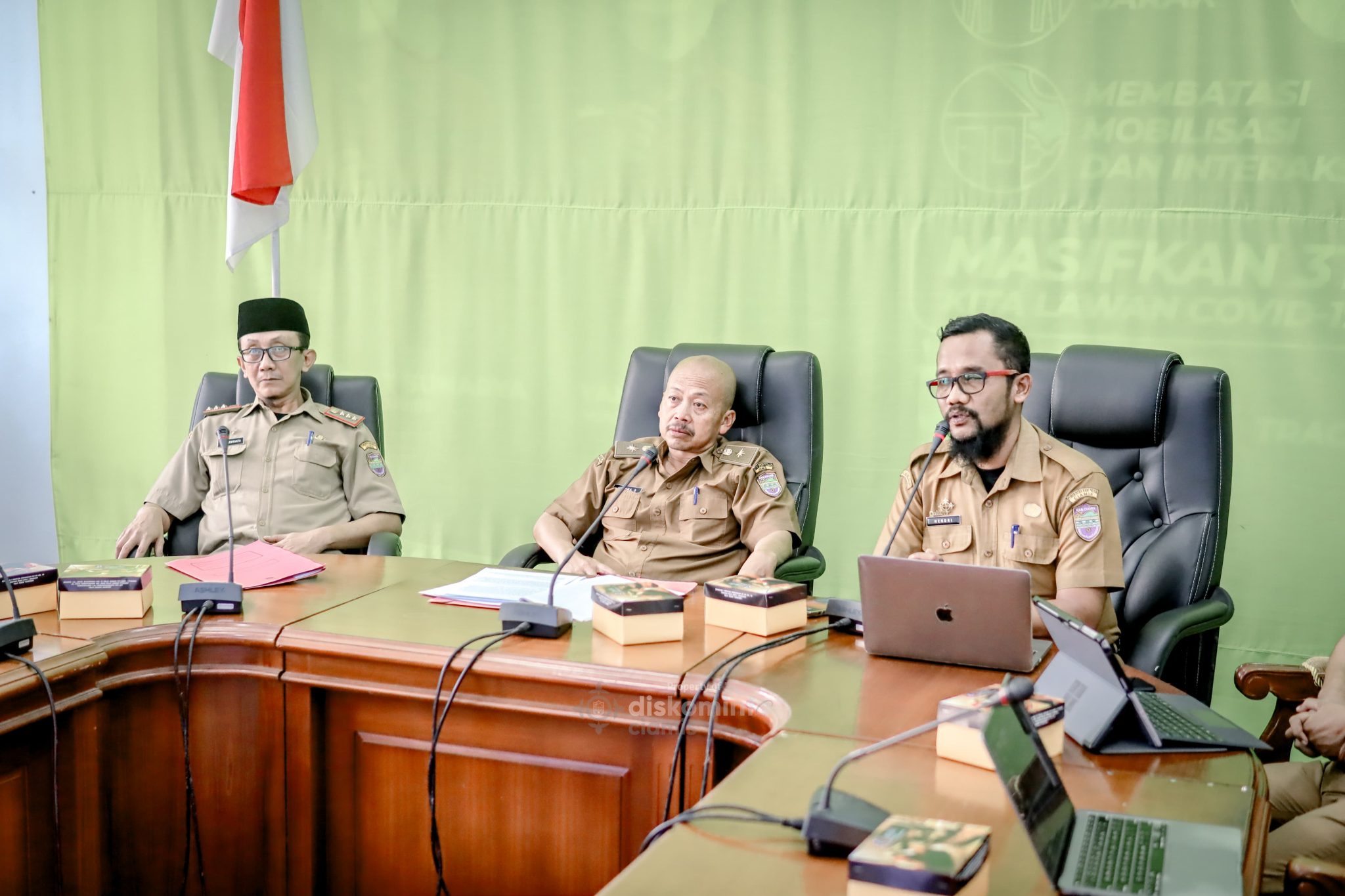 Pemkab Ciamis Ikuti Evaluasi Smart City Tahap 1 Tahun 2024 Bersama Bappenas Secara Virtual